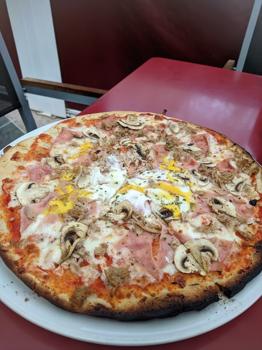 Pizzeria Capitolina Photo 2