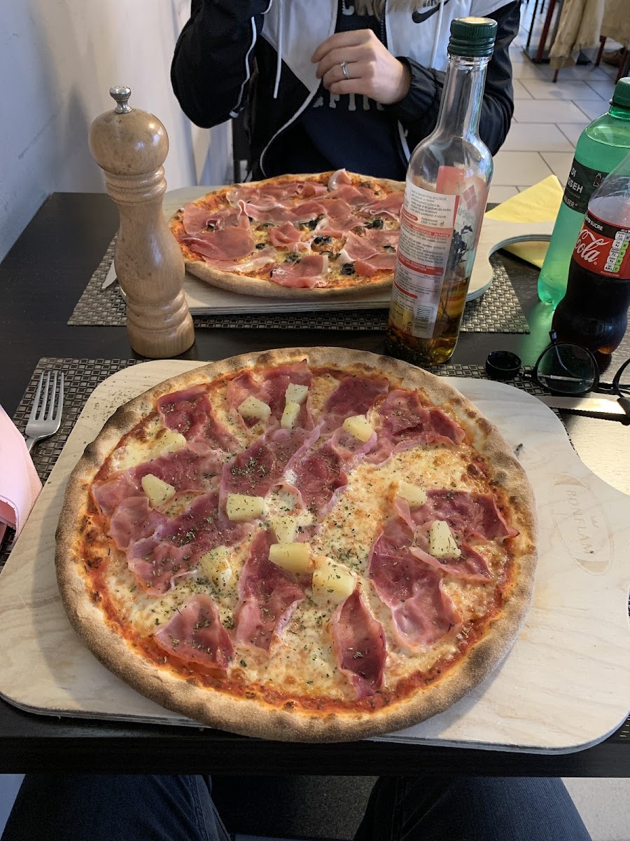 Pizzeria Ins & Bistro 10 Photo 7