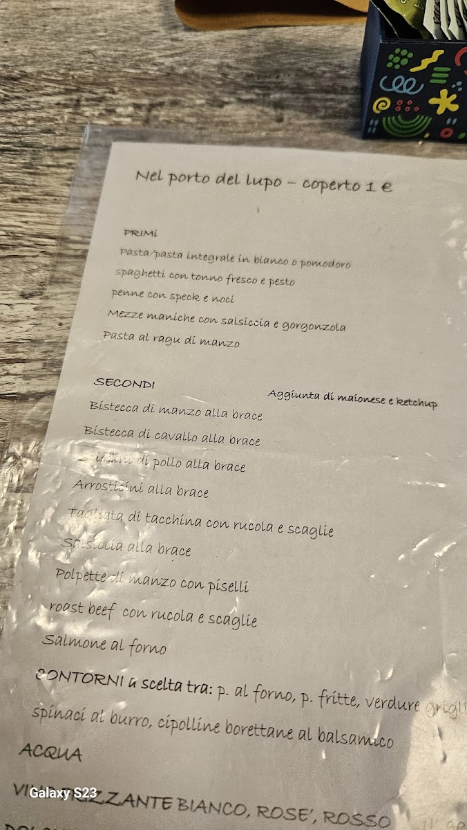 Nel Porto del Lupo Photo Menu 1