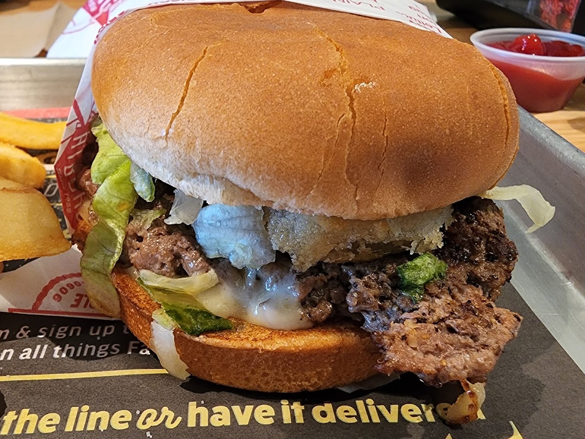 Fatburger & Buffalo's Express Photo 8