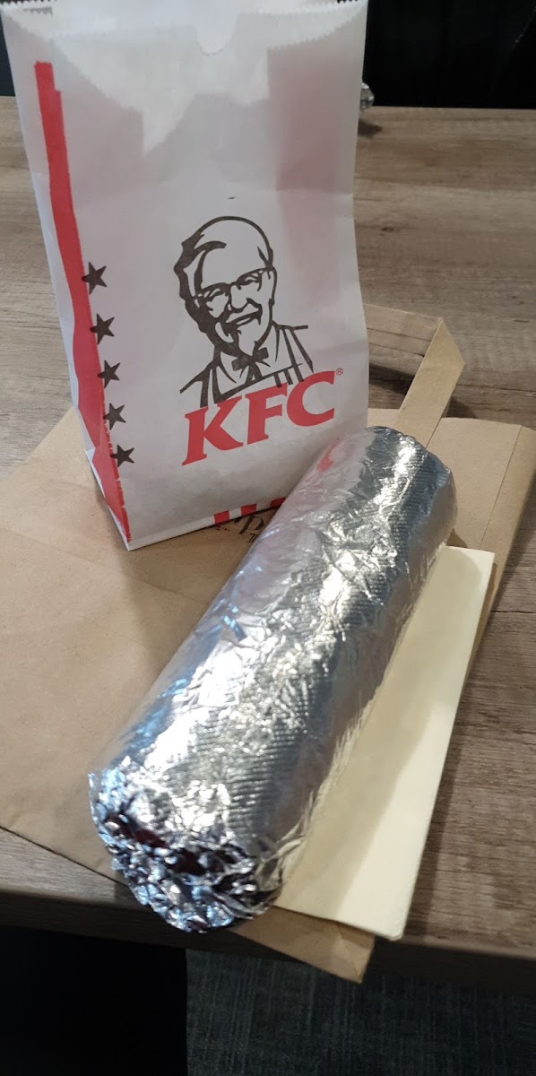 KFC Tottenham Court Road Photo 6