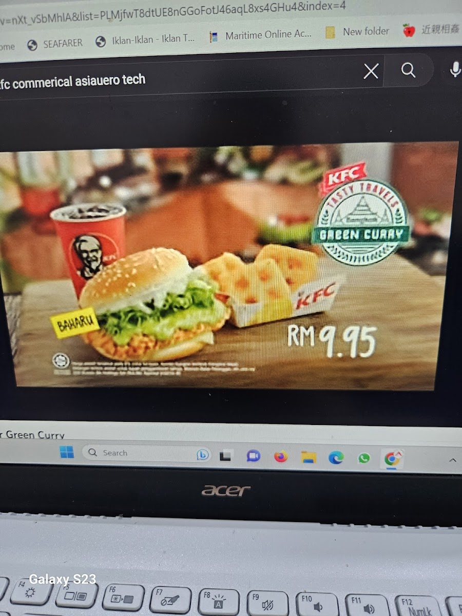 KFC Tottenham Court Road Photo Menu 7