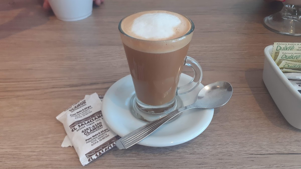 Esther Heladería y Cafetería
