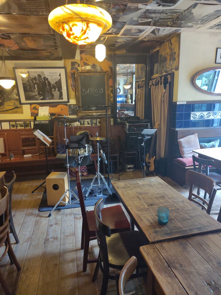 Café Modigliani Photo 4