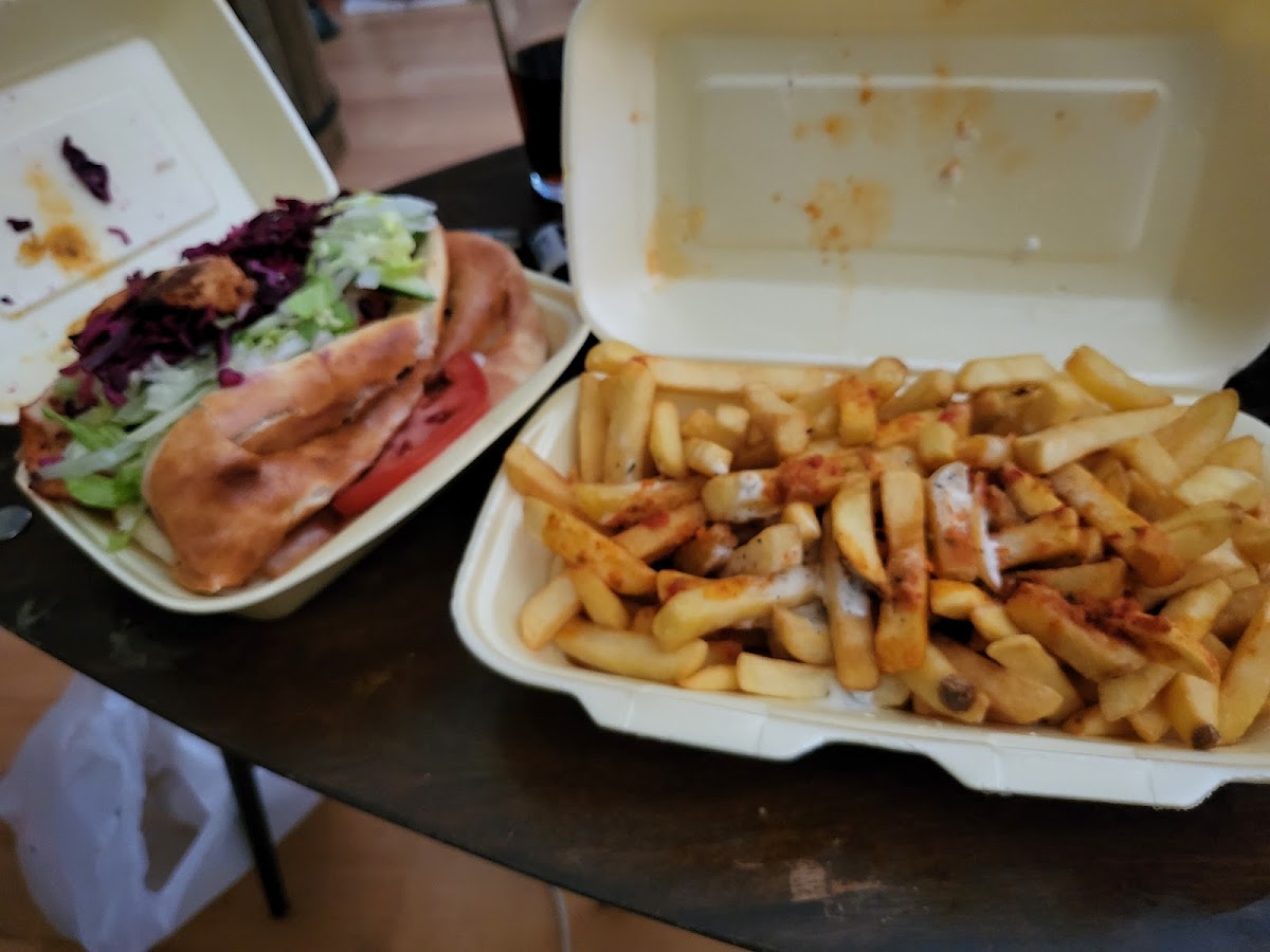 Hoxton Best Kebab Photo 7