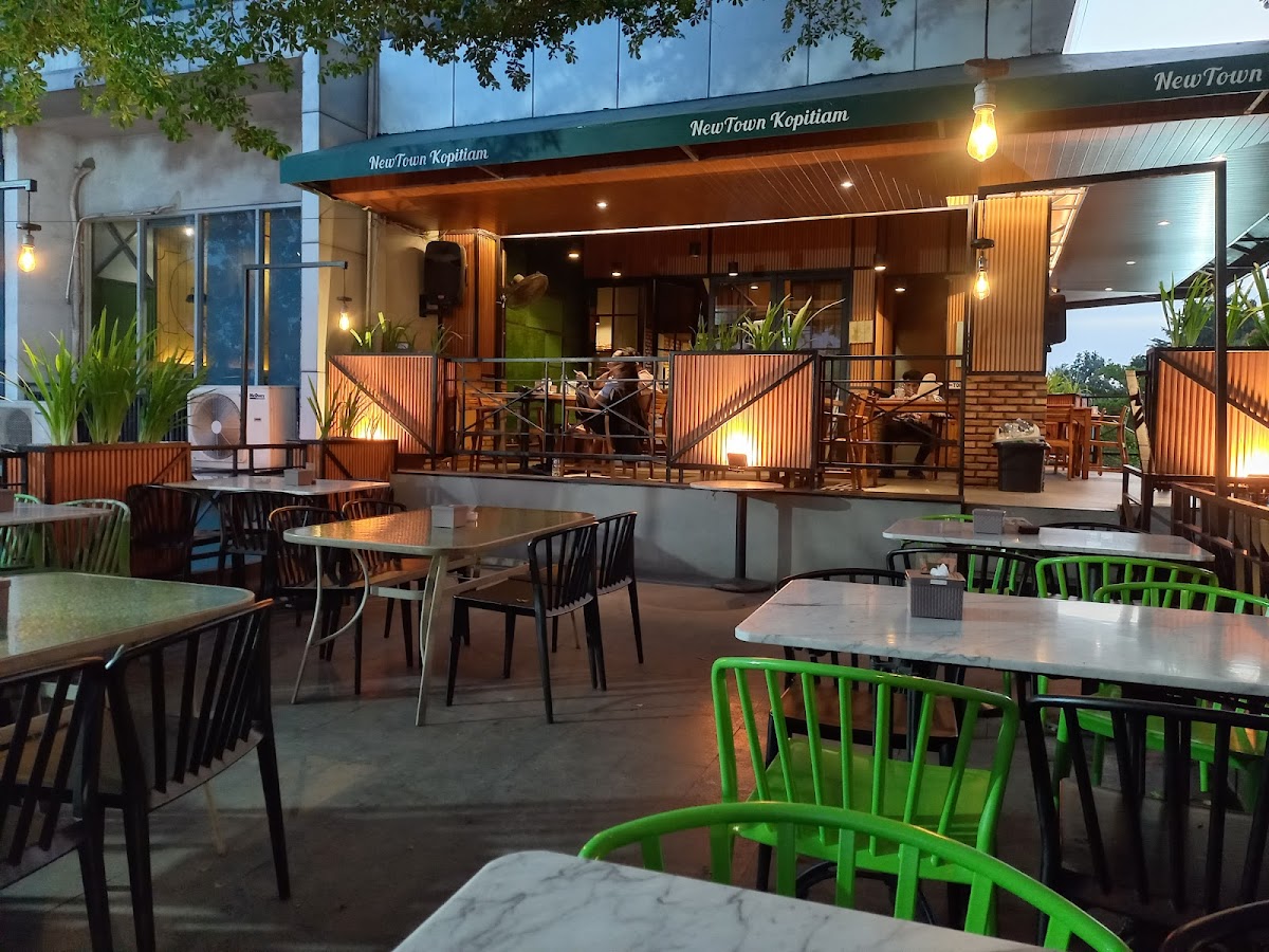 New Town Kopitiam
