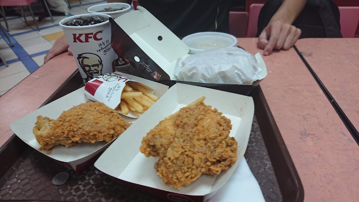 KFC Jalan Sultan Photo 7
