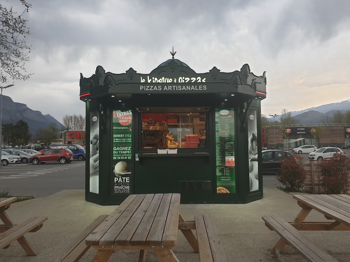 Le kiosque à pizzas Crolles