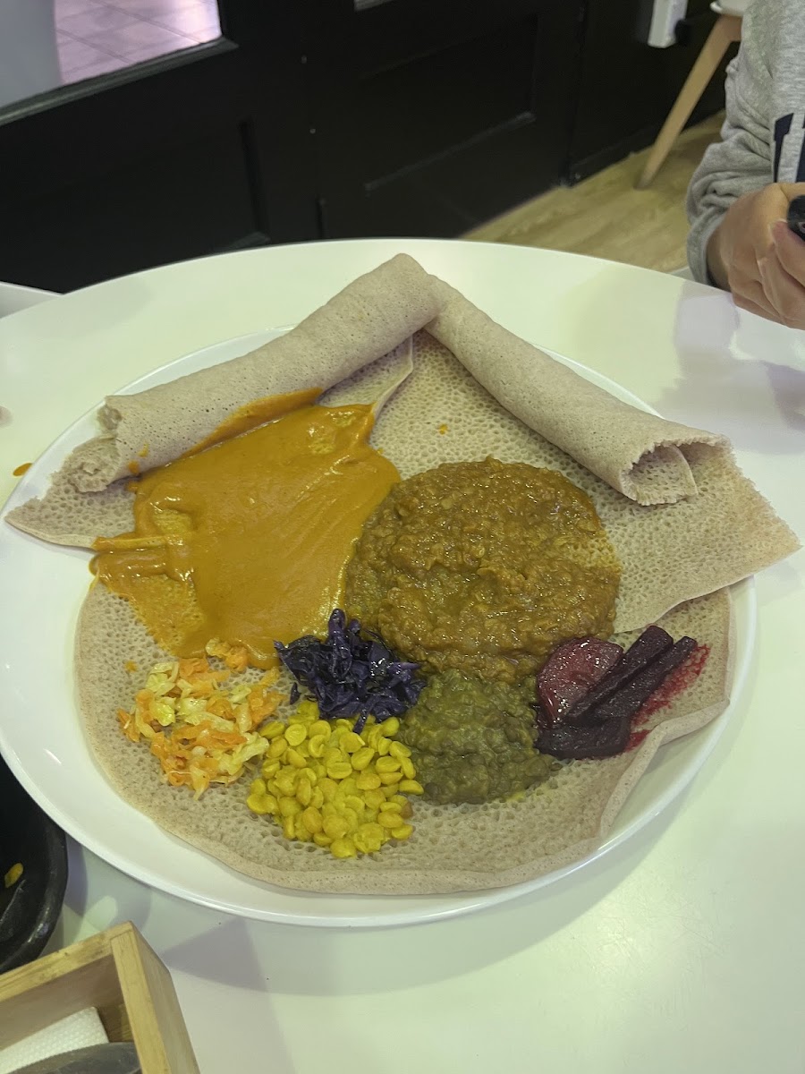 Addis Ethiopian Cafe and Restaurant Photo 5