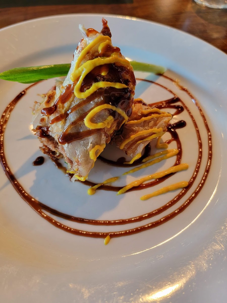 Le Ros Thai Asian Cuisine & Bar Photo 5