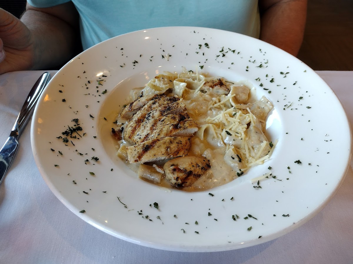 Newport Grill Photo 8