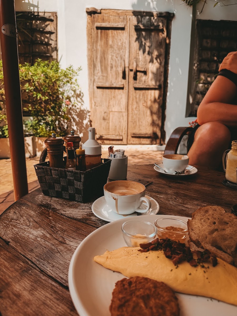 Wooden Door Cafe Photo 4