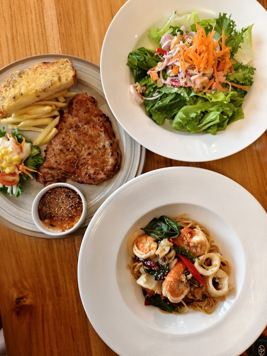 ร้าน คำโม Kummo coffee & Bistro Photo 3