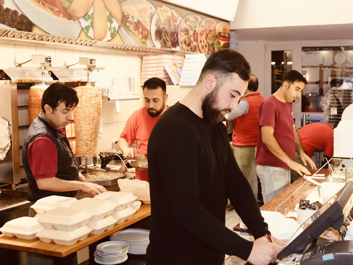 Döner-Center Pizzeria Bad Münder Photo 3