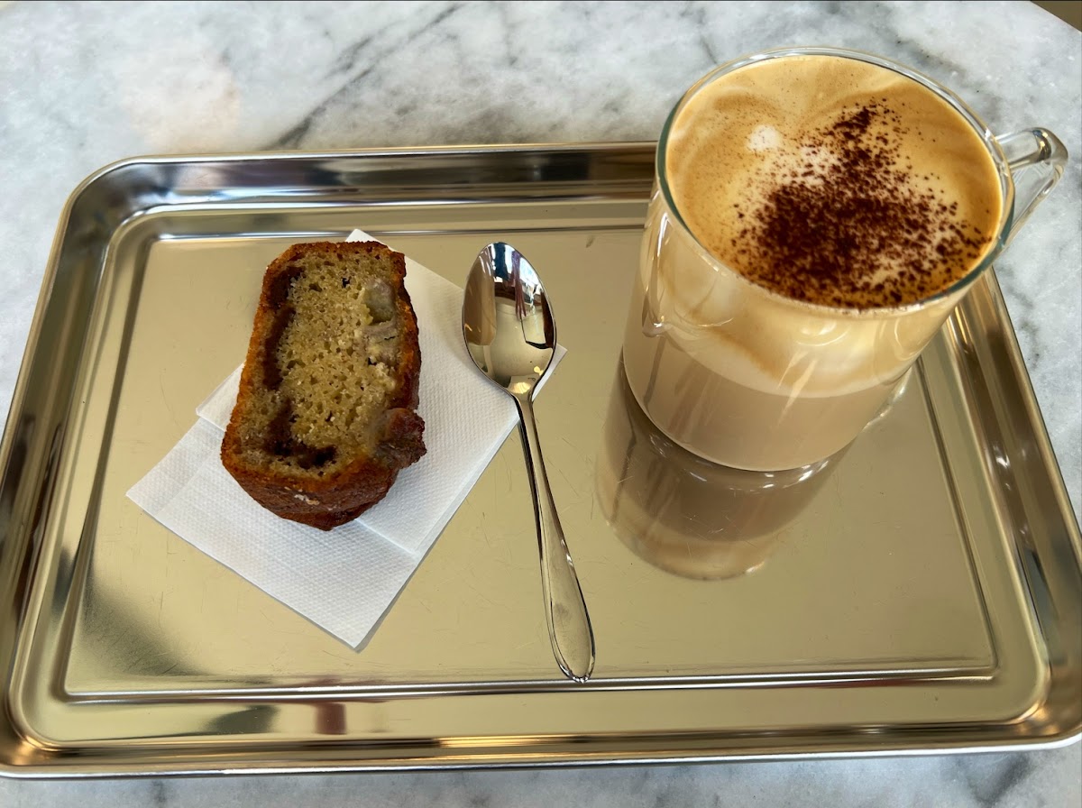 Fripsquare café & Vintage store Photo 5