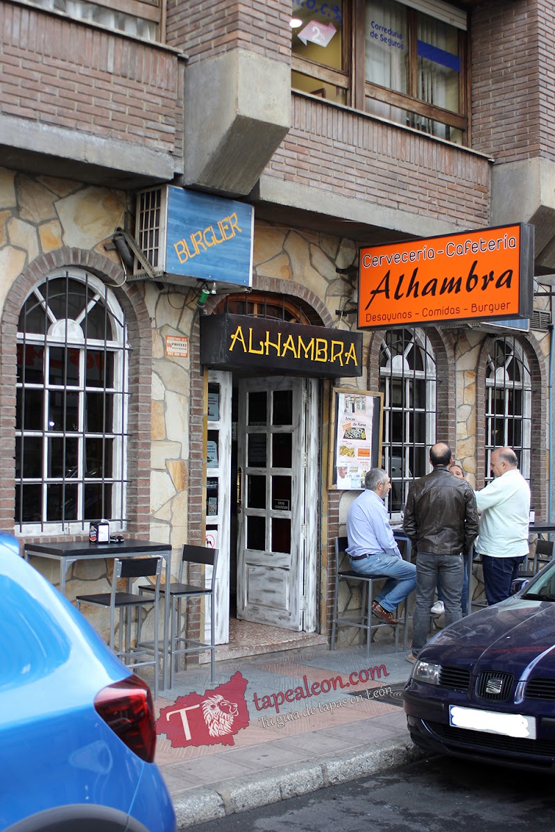 Cervecería Cafetería Alhambra