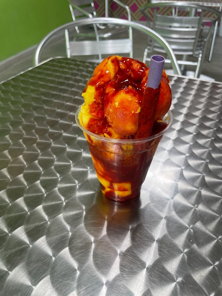 Paleteria Nivera Ice Cream Shop Photo 2