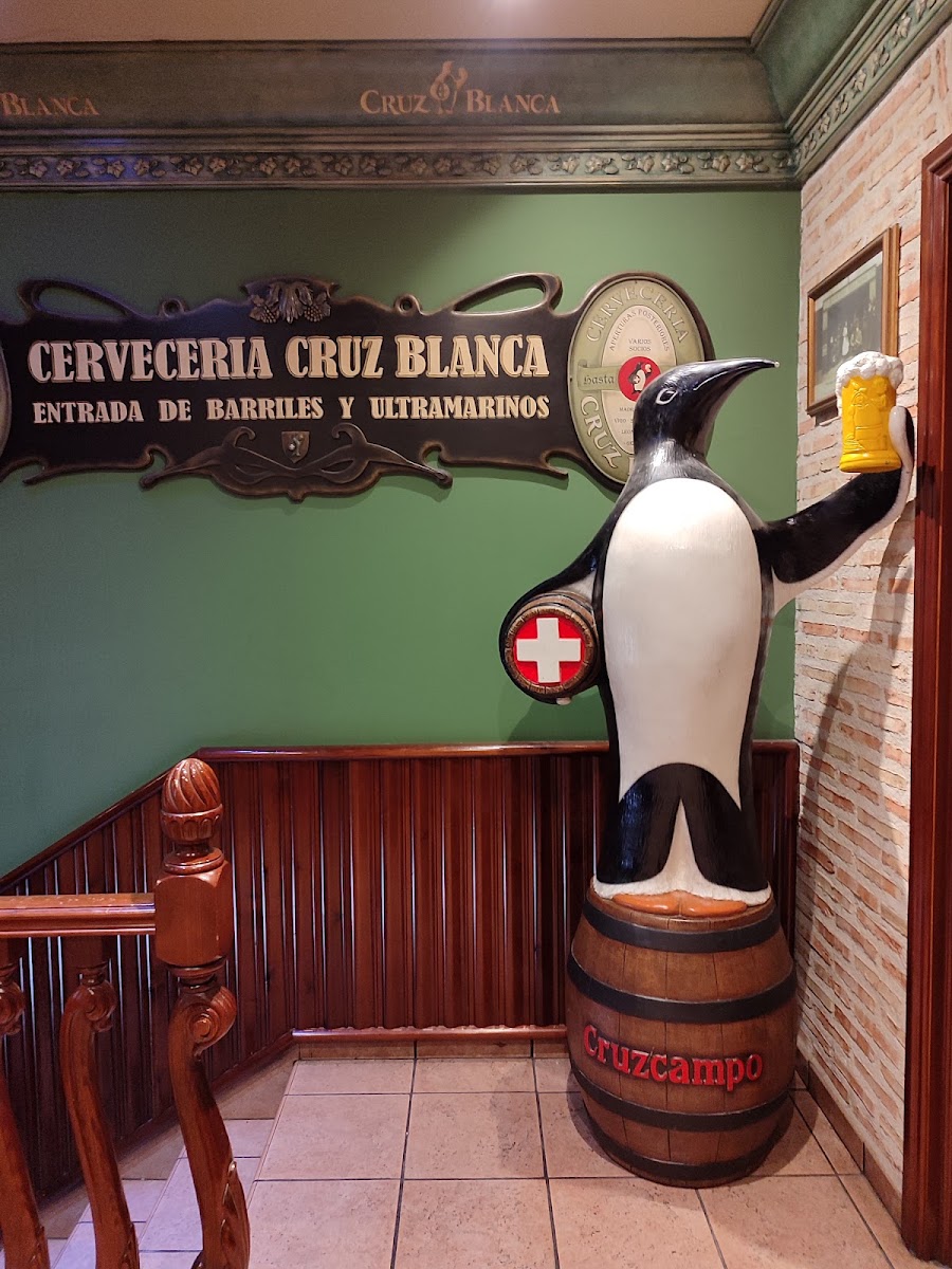 Cervecería Cruz Blanca Photo 3