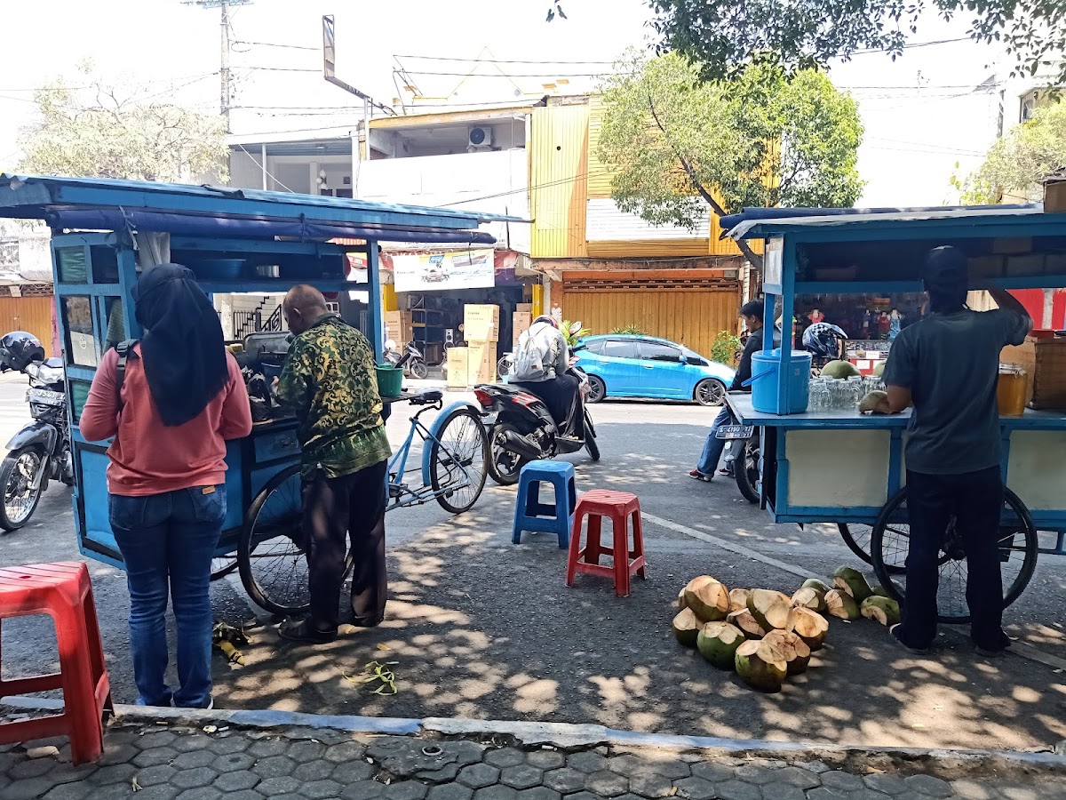 Lontong Balap Ringin Contong Photo 2