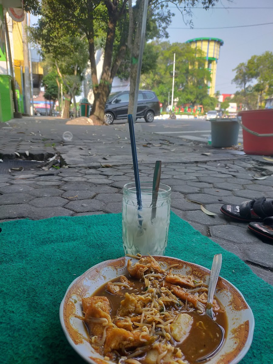 Lontong Balap Ringin Contong Photo 4