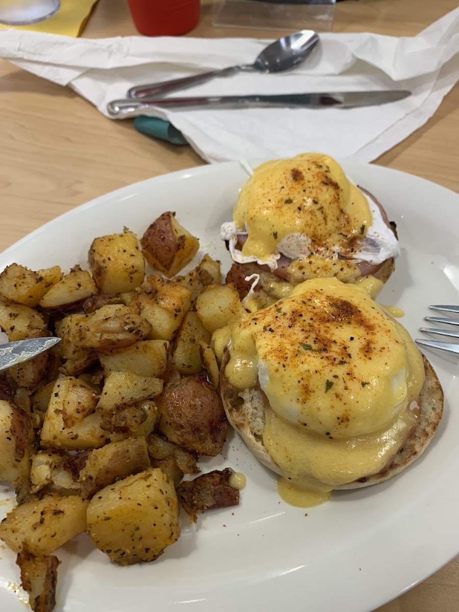 Eggs Up Grill Photo 7