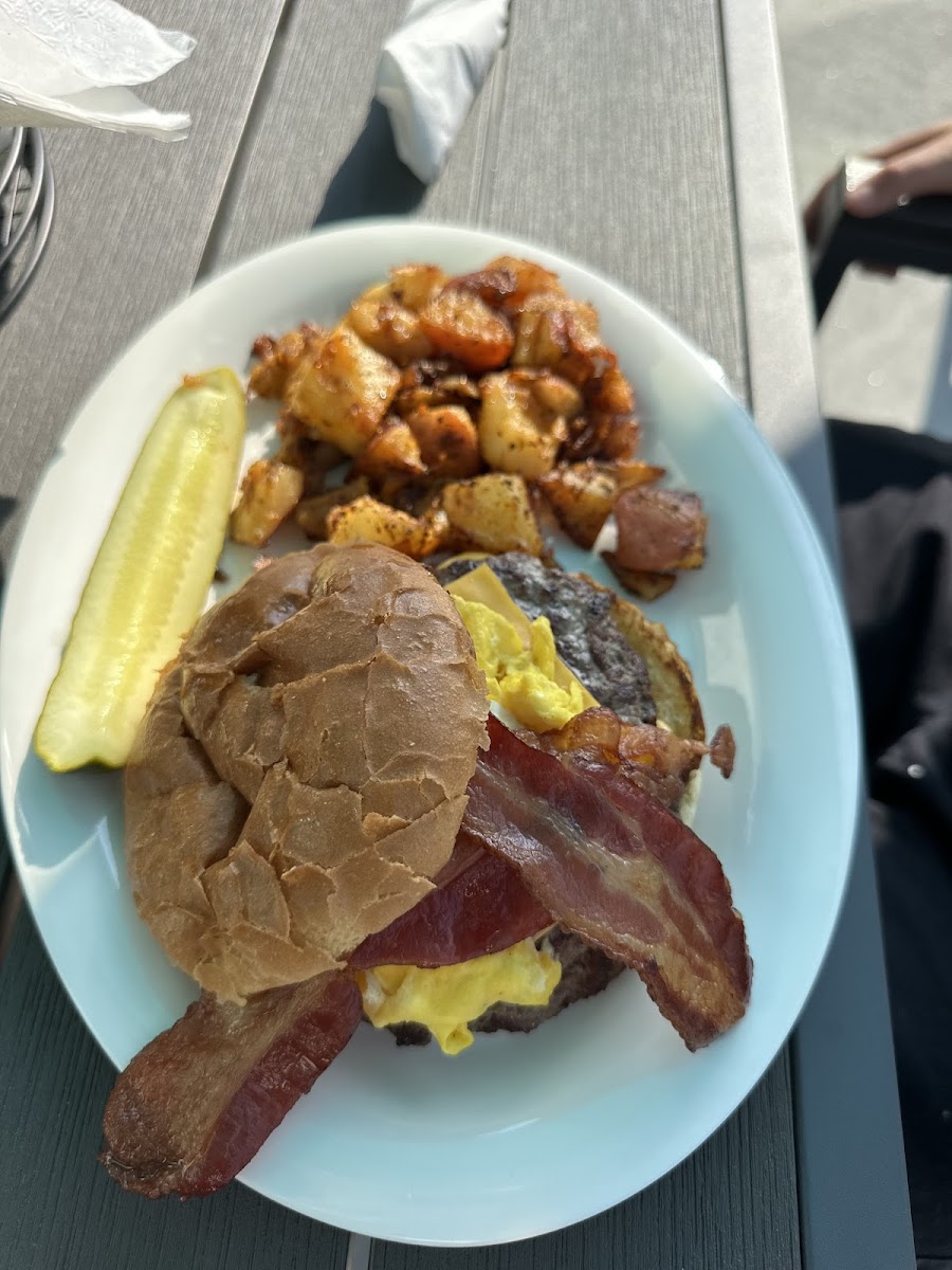 Eggs Up Grill Photo 8