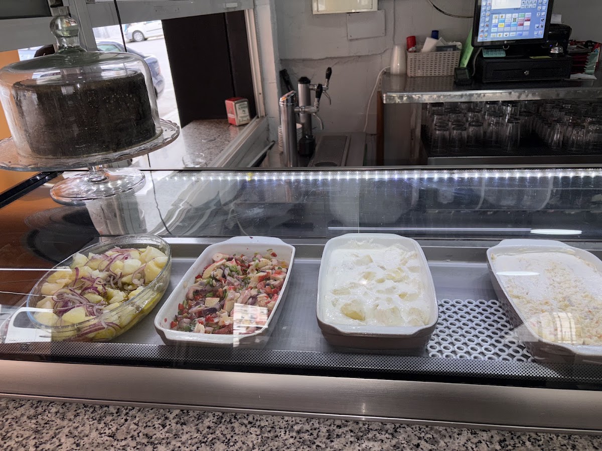 Dsurasur bar y cafeteria Photo 10