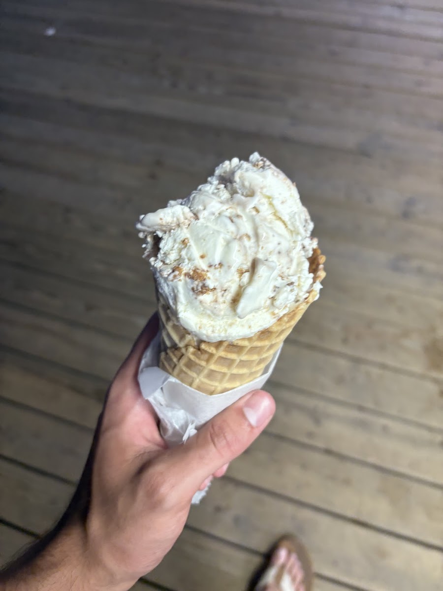 George's Ice Cream Photo 8