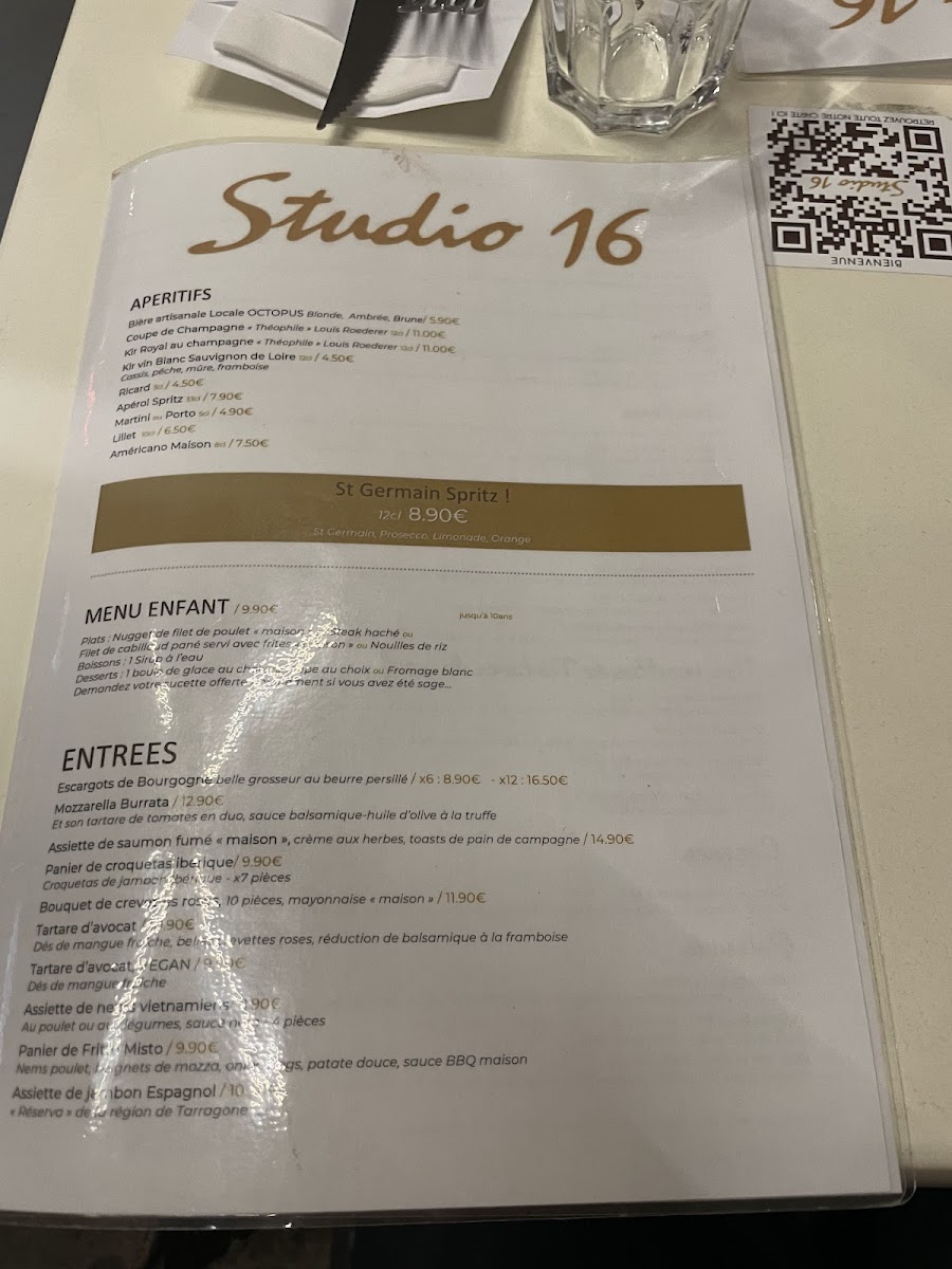 Studio 16 Photo Menu 9