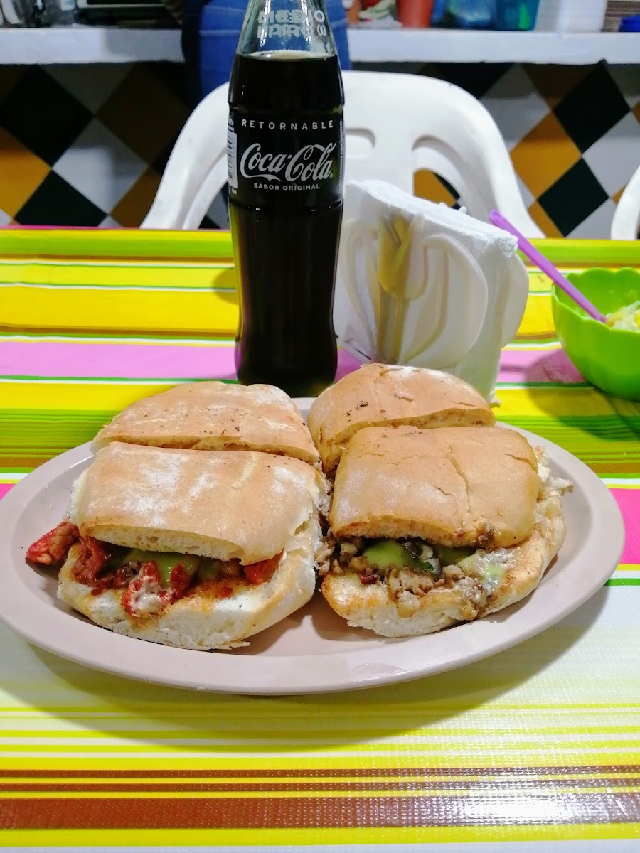 Taqueria los 2 amigos-Tu amiga Lula Photo 4