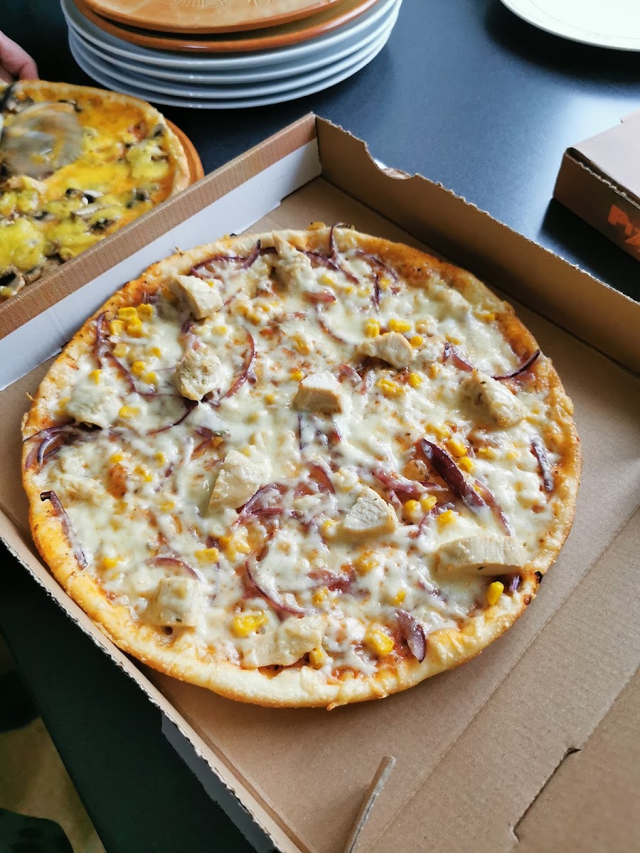 Pizza & chicken D'amore