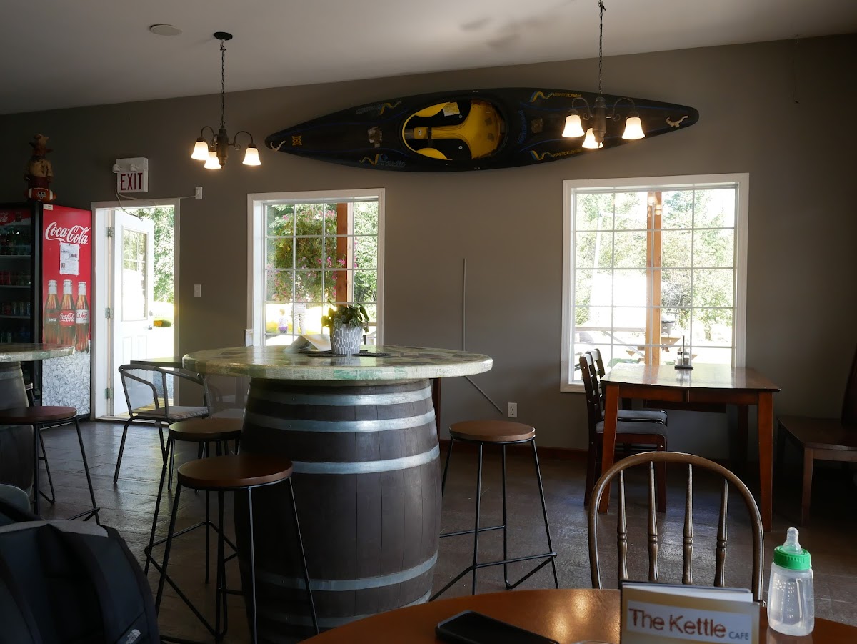 The Kettle Cafe Photo 6
