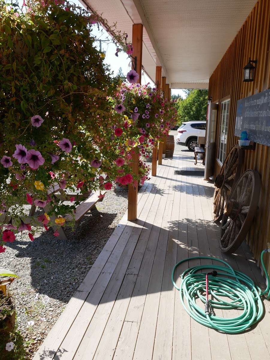 The Kettle Cafe Photo 7