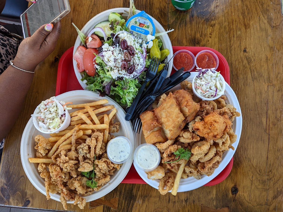Flo's Clam Shack Photo 6