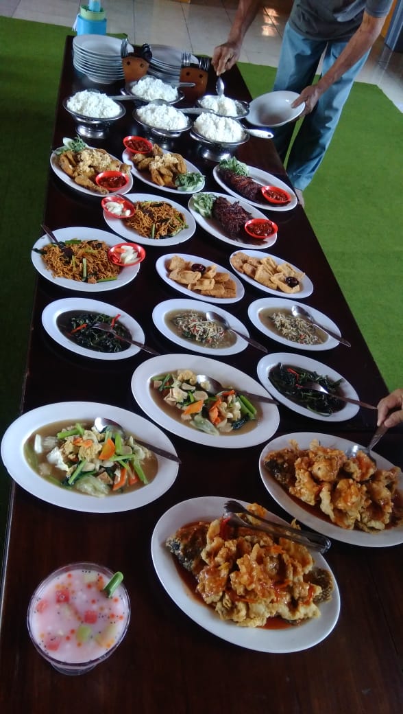 Rakitos Lesehan & Resto Photo 10