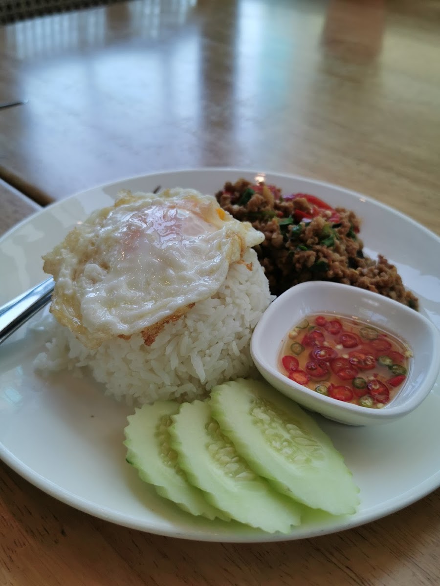 Whip Cafe Bang Saen Photo 10