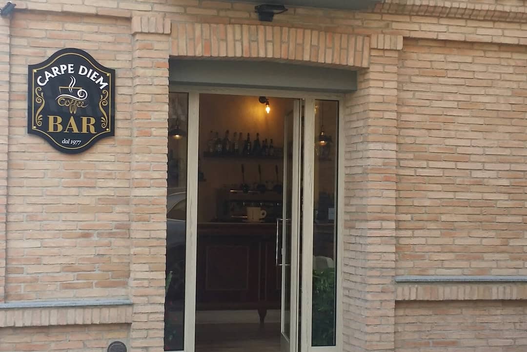 Carpe Diem Bar