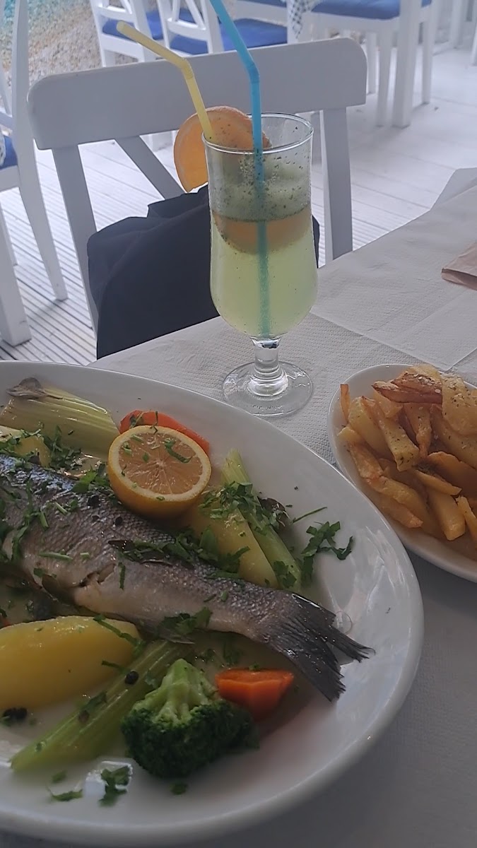 Santorini Restaurant Photo 2