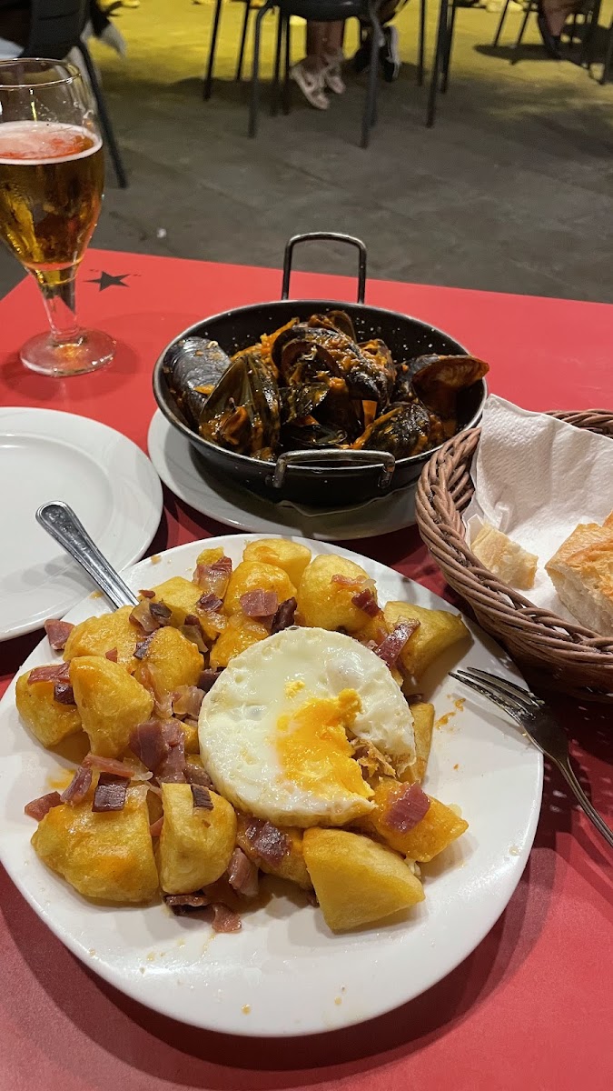La Cantonada De Prim Photo 3