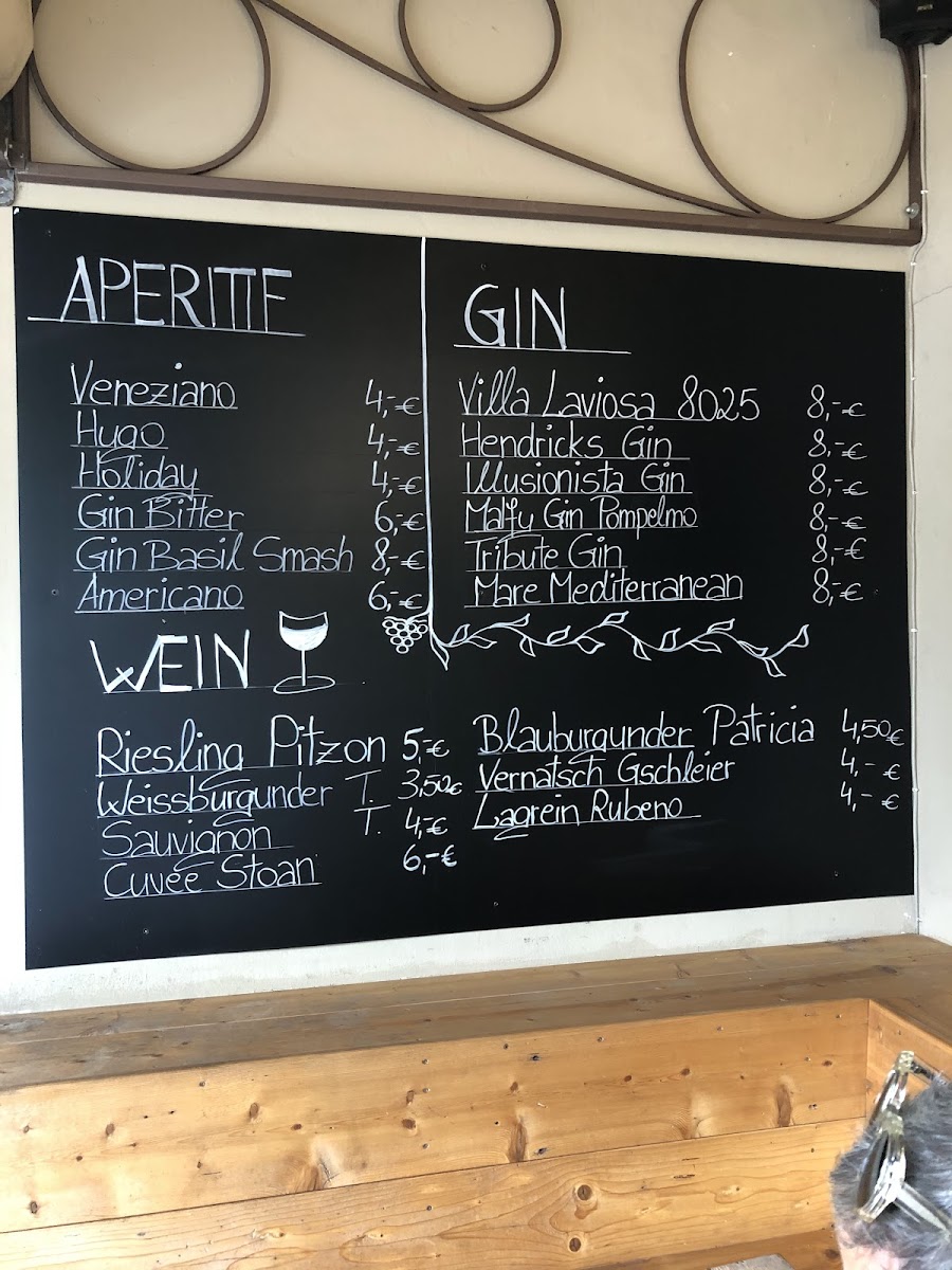 Zum Hirschen - Vilpian Photo Menu 2
