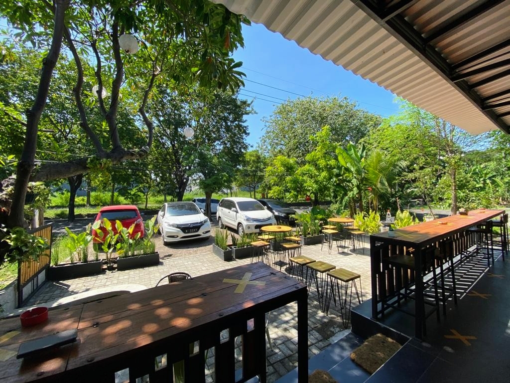 BnD Cafe Photo 1