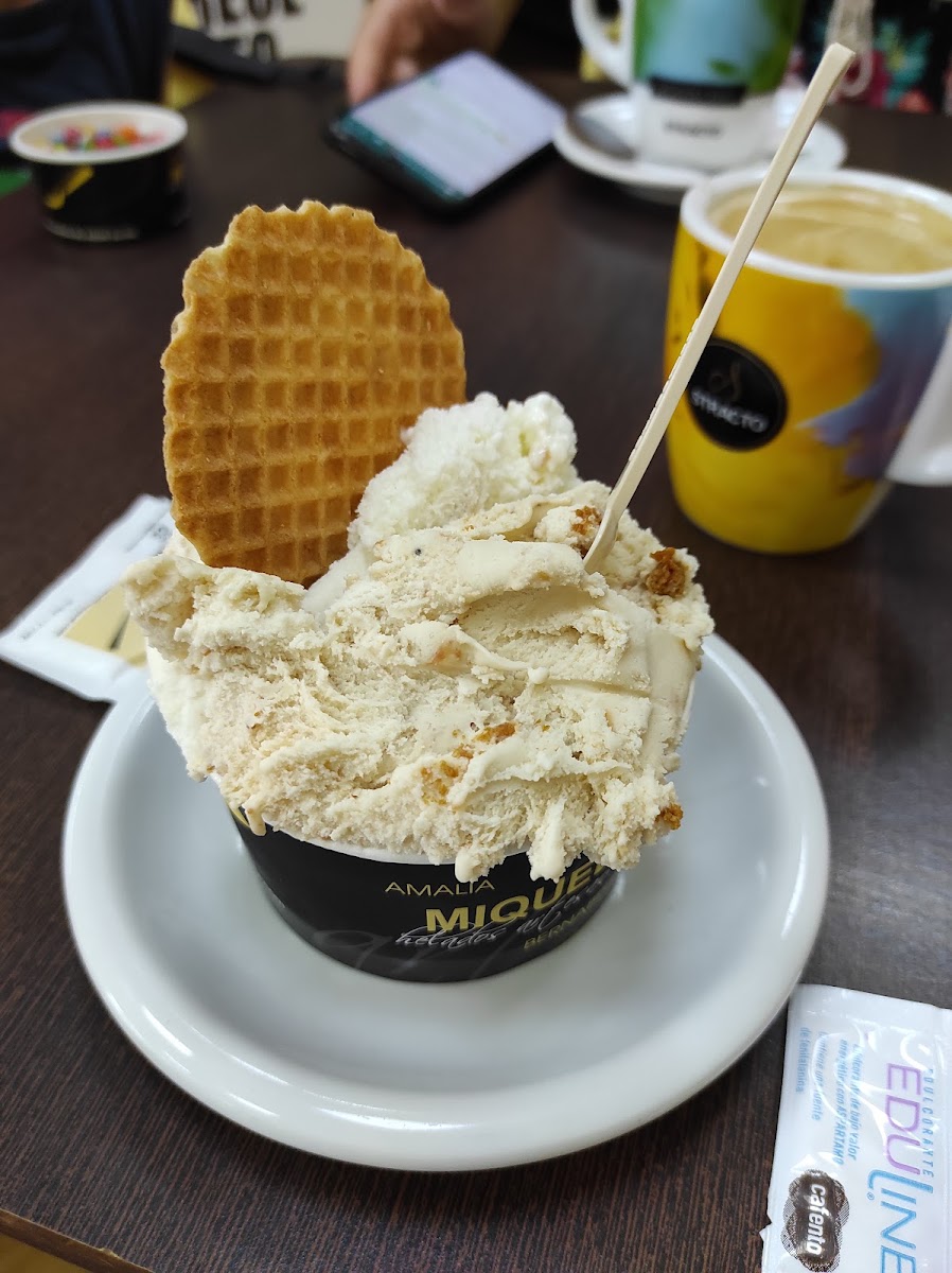 Helados Miquel - Cervantes Photo 5