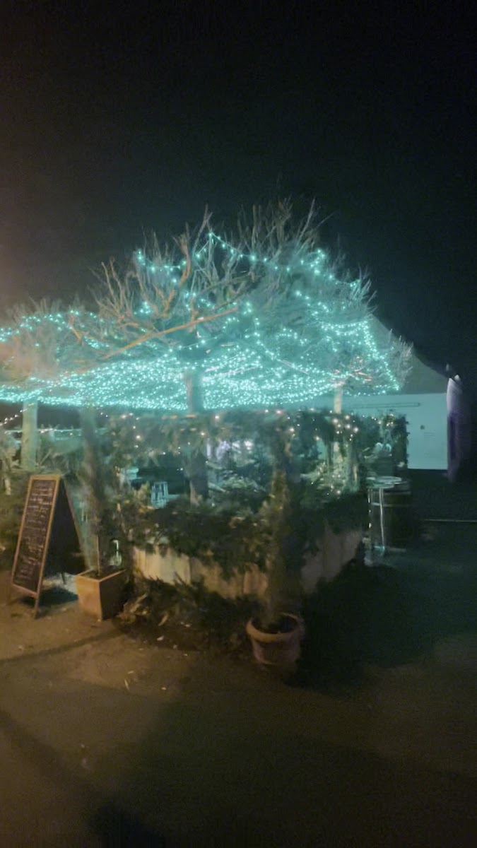 Erna's Cafe Photo 2