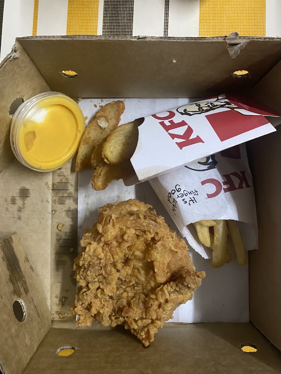 KFC AEON BiG Ampang Photo 10