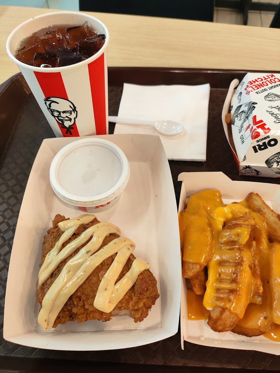 KFC AEON BiG Ampang Photo 3