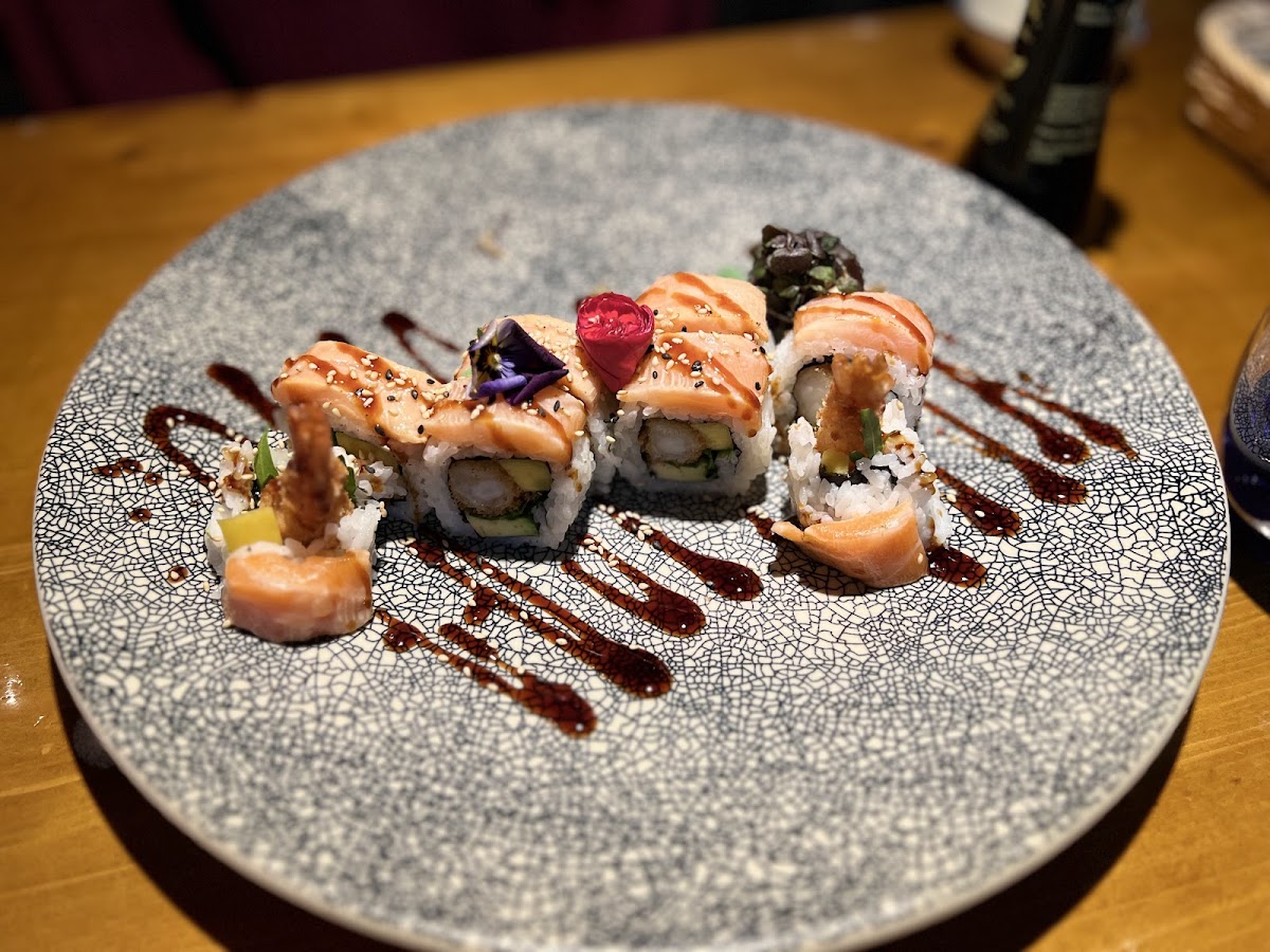 ZEN Restaurant & Bar Photo 10
