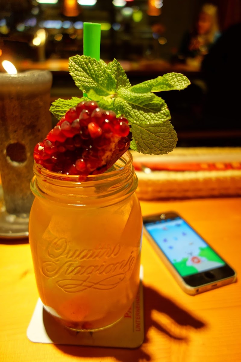 ZEN Restaurant & Bar Photo 5