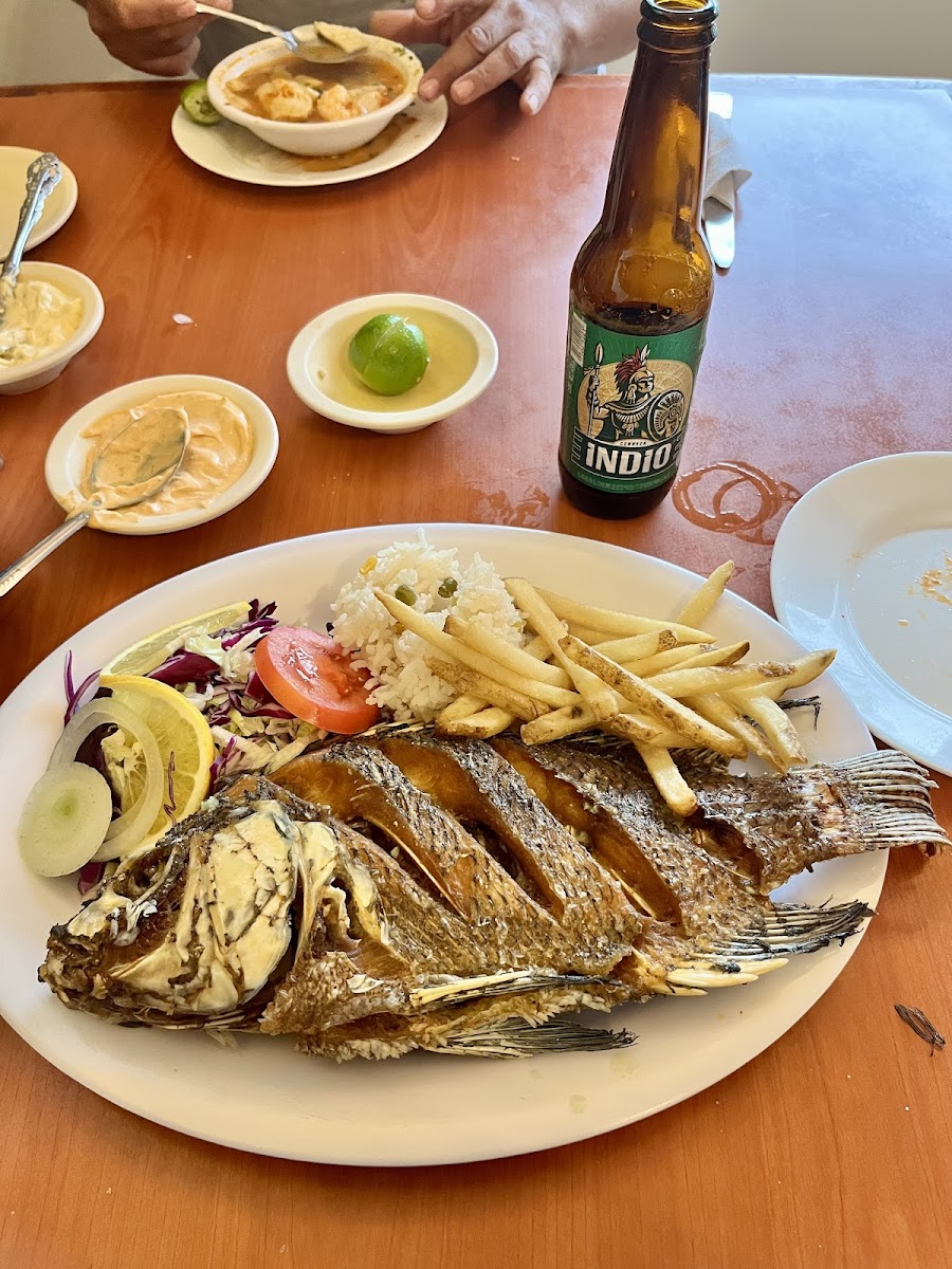 Restaurante de Mariscos la Langosta Photo 7