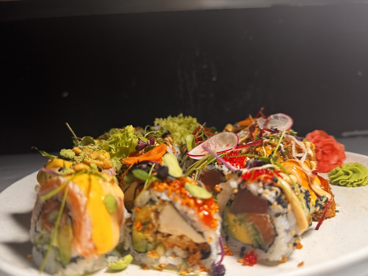Senkoi-Sushi Photo 3
