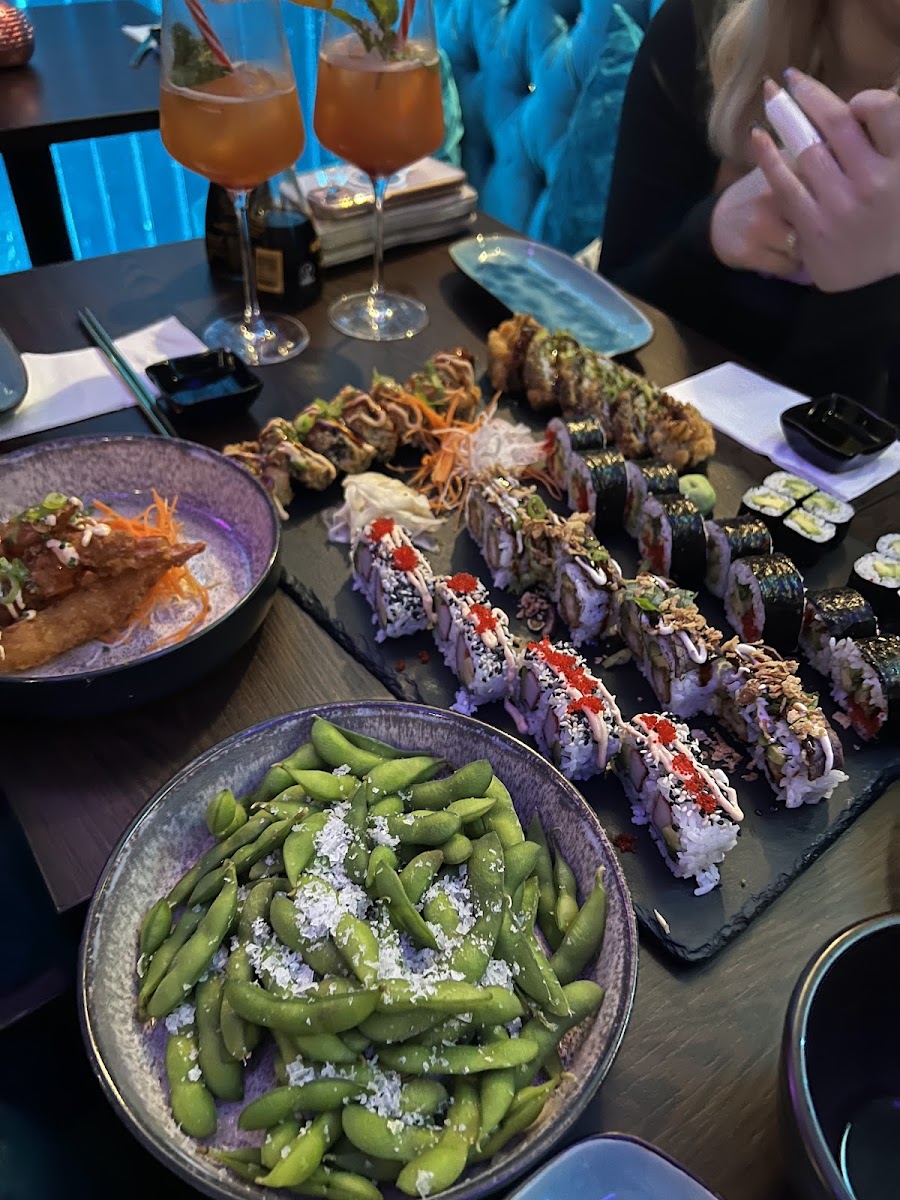 Senkoi-Sushi Photo 7